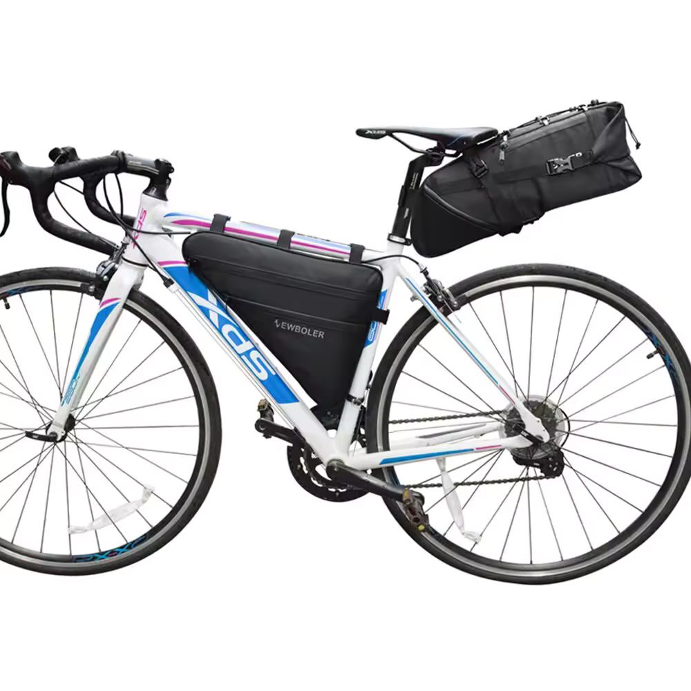 Triangular bag 2.1 L